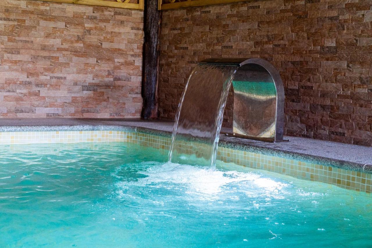 Albergue Gbc Caldas Caldas De Reis Luaran gambar